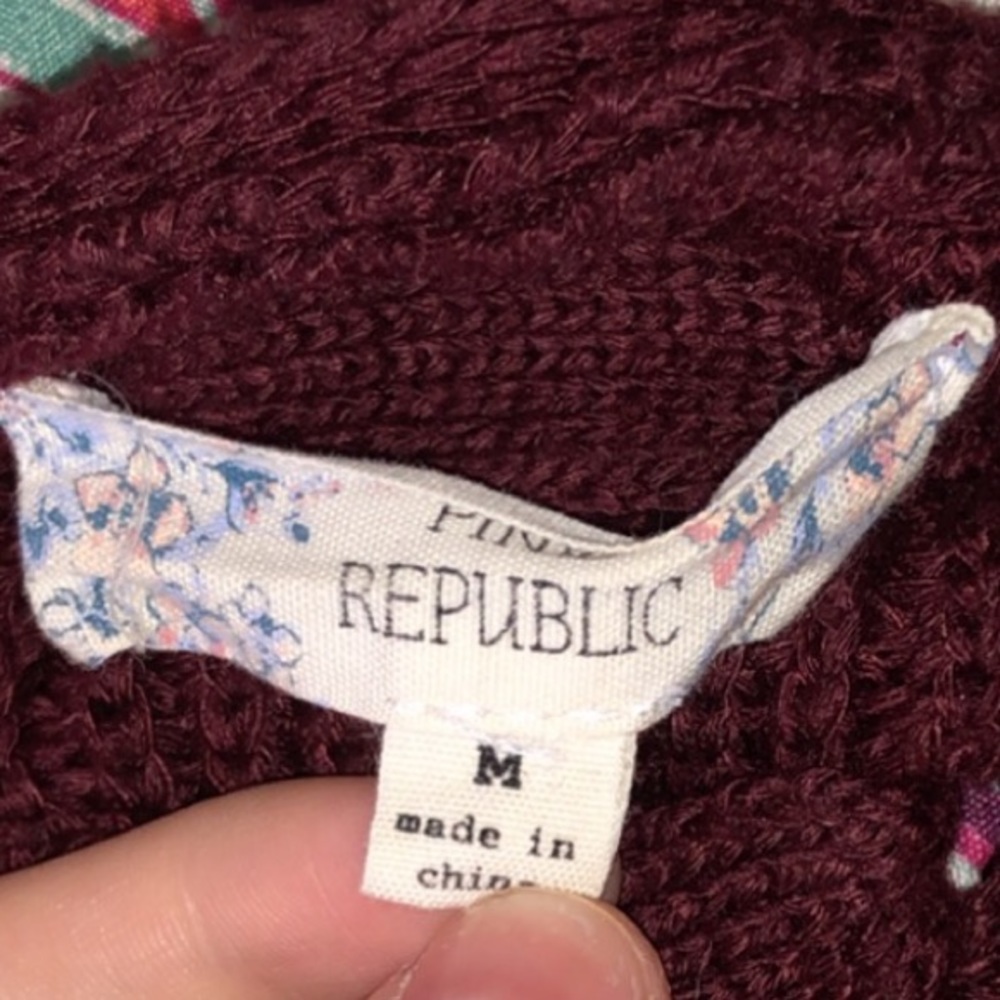 Cardigan - Picture 3 of 3